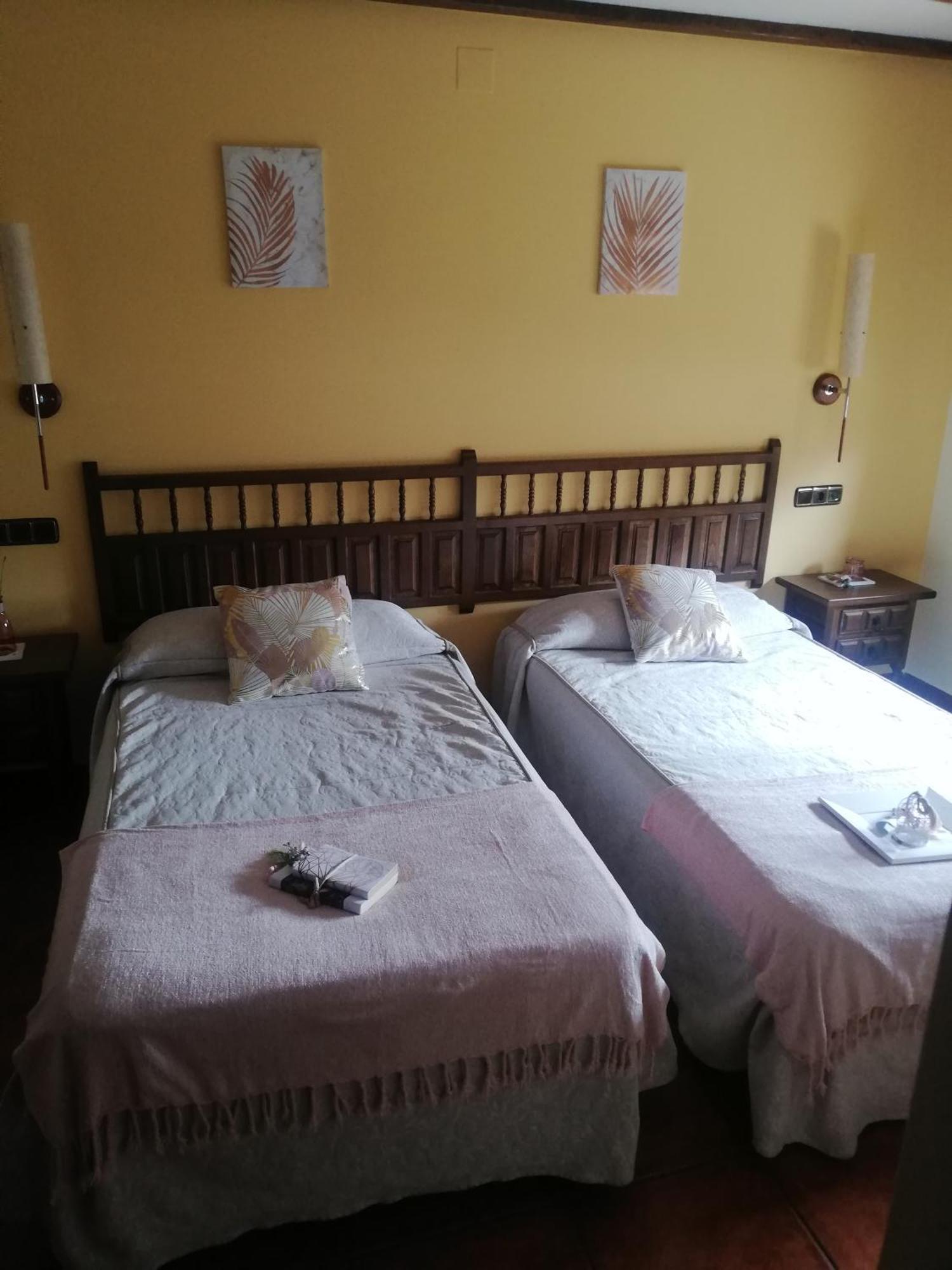 Hotel Rural El Vedal Muelas del Pan Room photo